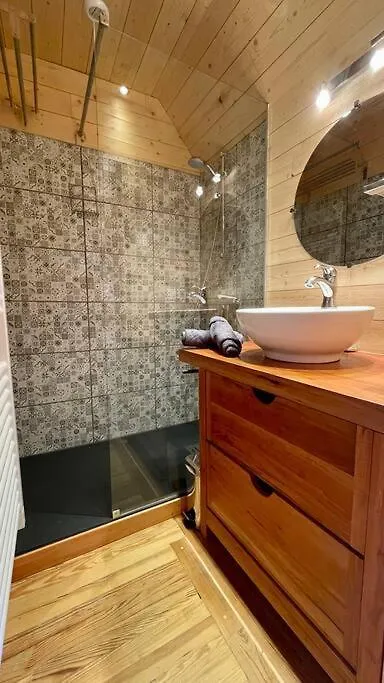 Ti Koad - La Maison De Bois Roscanvel 0*,  France