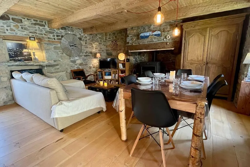 Ti Koad - La Maison De Bois Roscanvel 0*,  France